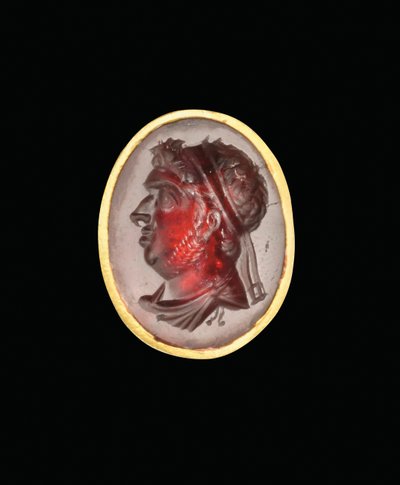 Hellenistisk dybring med kongeligt portræt af en ptolemæisk hersker, sandsynligvis Ptolemæus IX, Soter II, slutningen af 2. - tidligt 1. århundrede f.Kr. af Egyptian Ptolemaic Period