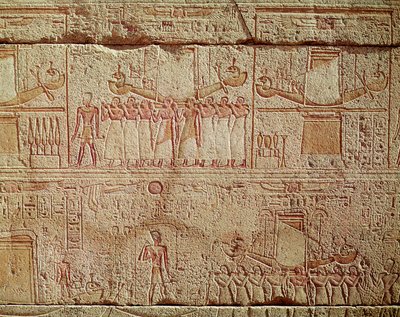 Relief af hellige både båret af præster i procession, fra helligdommen for Philip Arrhidaeus (323-317 f.Kr.) makedonske dynasti (granit) af Egyptian Ptolemaic Period