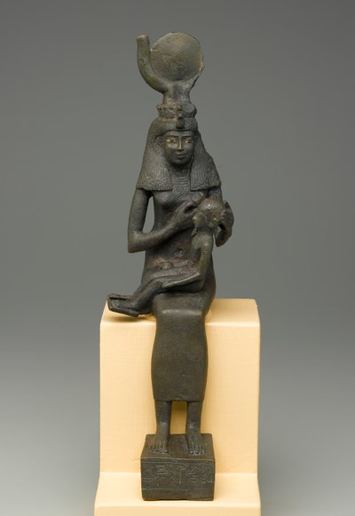 Siddende statuette af Isis, der holder Horus (bronze) af Egyptian Ptolemaic Period
