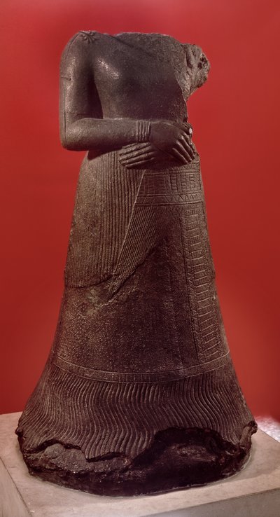 Statue af Napirasu, hustru til den elamitiske kong Untash-Napirisha, ca. 1340-1300 f.Kr. (bronze og kobber) af Elamite