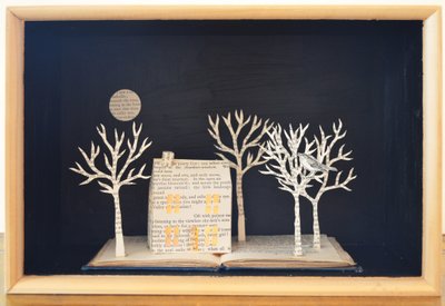 Cottage light box, 2012 (blandede medier) af Eleanor Grafton