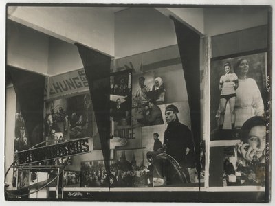 Interiør af den sovjetiske pavillon på den internationale presseudstilling, Köln af Eliezer Markowich Lissitzky