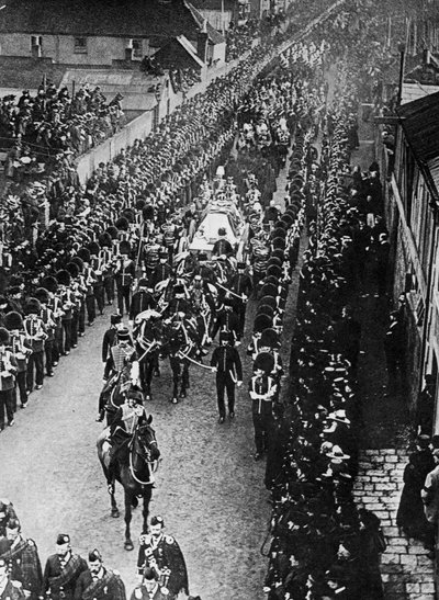 Dronning Victorias bortgang, 1901 1937 af Elliott and Fry