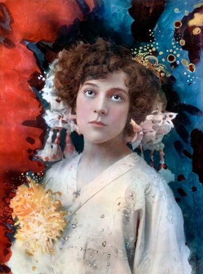 Florence Collingbourne i San Toy, c1902. af Ellis and Walery
