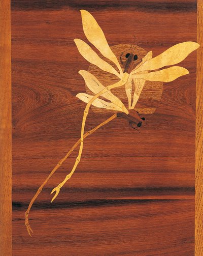 Guldsmede, detalje fra skab i jugendstil, ca 1900, af Emile Galle (1846-1904), udskåret og indlagt valnød, Frankrig, 20. århundrede af Emile Galle