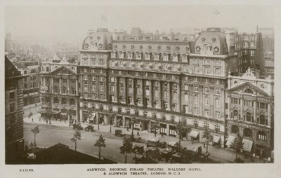 Aldwych, Strand Theatre, Waldorf Hotel, Aldwych Theatre, London af English Photographer