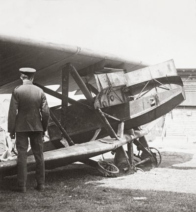 Panserbelagt Hun-fly med syv maskingeværer brugt til at meje vores drenge ned i skyttegravene af English Photographer