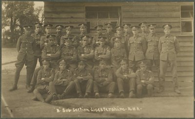 B undersektion, Leicestershire Royal Horse Artillery, på træningslejr i Diss, 1914-18 af English Photographer