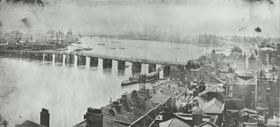 Battersea Bridge: udsigt fra Chelsea Church Tower, 1875 af English Photographer