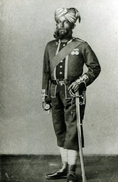 Bengalsk infanterist, ca. 1900 (s/h-billede) af English Photographer