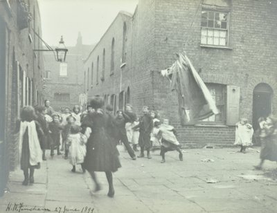 Bishops Court: generel opfattelse, London, 1899 af English Photographer