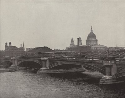 Blackfriars Bridge (s/h-foto) af English Photographer