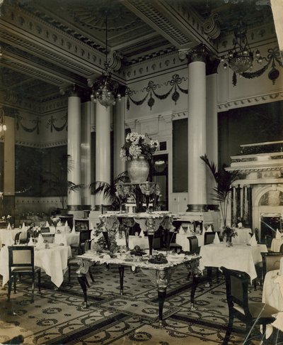 Cecil Hotel, London, spisestue af English Photographer