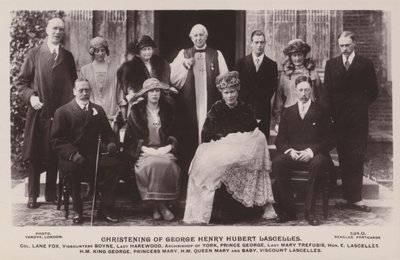 Dåb af George Henry Hubert Lascelles af English Photographer