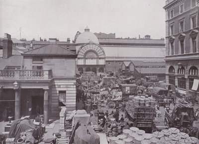 Covent Garden marked af English Photographer