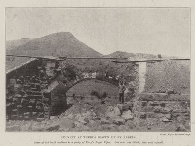 Kulvert ved Thebus sprængt i luften af oprørere af English Photographer