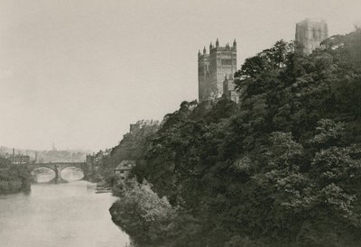 Durham Cathedral, fra Prebend Bridge af English Photographer