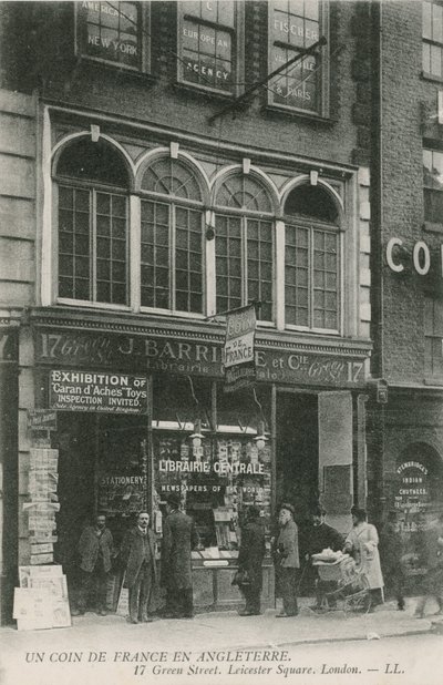 Fransk boghandel, 17 Green Street, Leicester Square, London af English Photographer