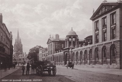 Foran Queens College, Oxford af English Photographer