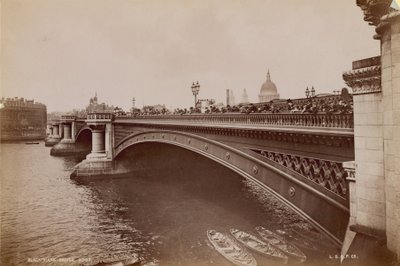 Generel udsigt over Blackfriars Bridge af English Photographer