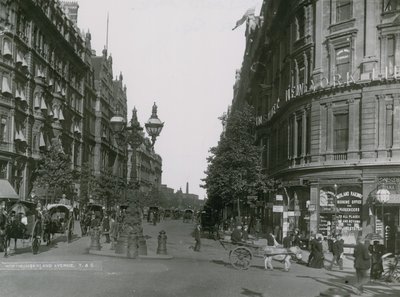 Generel udsigt over Northumberland Avenue af English Photographer