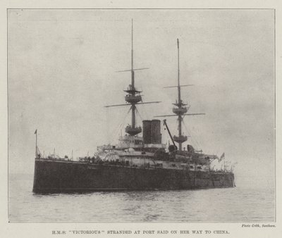 HMS Victorious strandede i Port Said på vej til Kina af English Photographer