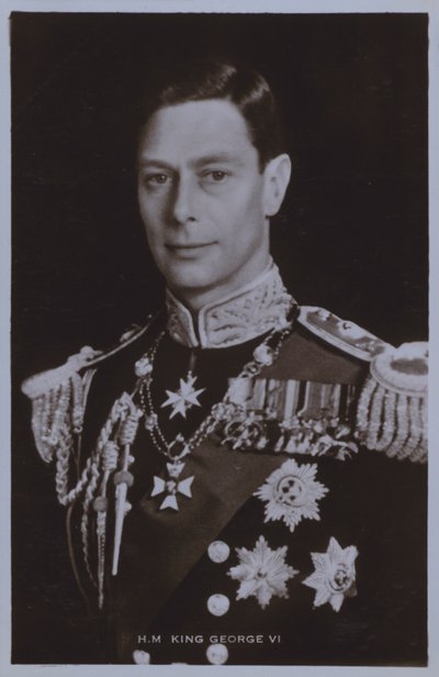 HM King George VI (s/h foto) af English Photographer