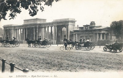 Hyde Park Corner af English Photographer