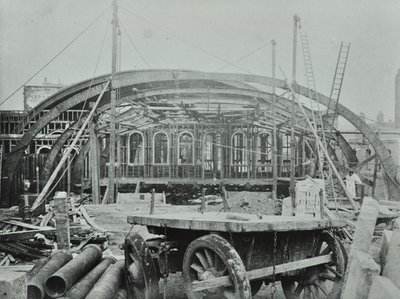 Kings Cross Station: byggearbejde i gang, 1862 af English Photographer