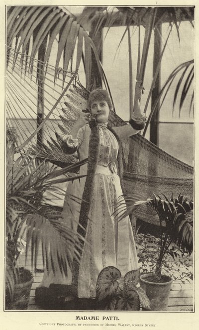 Madame Patti af English Photographer
