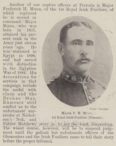 Major F H Munn, 1st Royal Irish Fusiliers (fange) af English Photographer