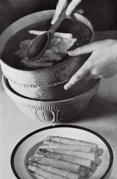 Lav en grøntsagsflødesuppe (s/h-foto) af English Photographer