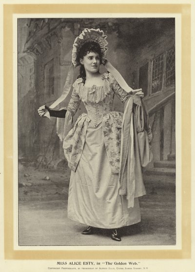 Miss Alice Esty, i The Golden Web af English Photographer