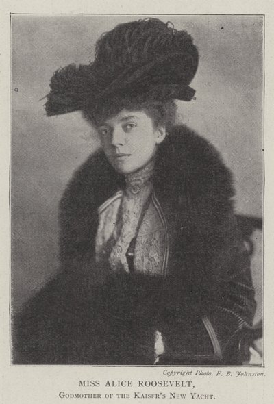 Frøken Alice Roosevelt, gudmor til Kaisers New Yacht af English Photographer
