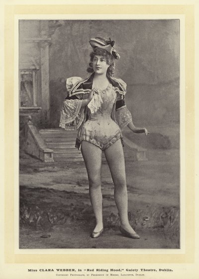 Miss Clara Webber, i Red Riding Hood, Gaiety Theatre, Dublin af English Photographer