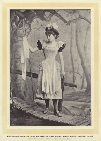 Miss Irene Iris, som Little Bo Peep, i Rødhætte, Gaiety Theatre, Dublin af English Photographer