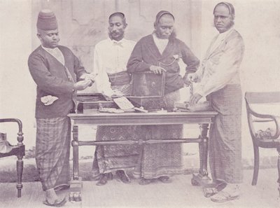 Indfødte kræmmere, Galle, Ceylon af English Photographer