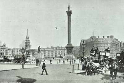 Nelsons Column, Trafalgar Square, Westminster LB: ser nordvest fra Cockspur Street, 1898 af English Photographer