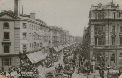 New Oxford Street, London af English Photographer