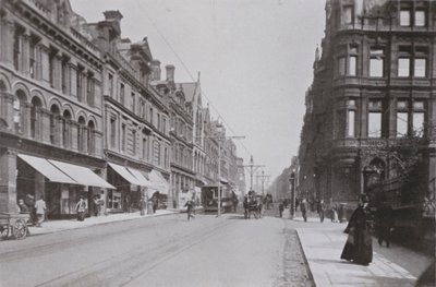Newcastle, Grainger Street, West (s/h-billede) af English Photographer