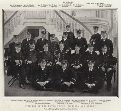 Officerer på Royal Yacht Victoria og Albert af English Photographer