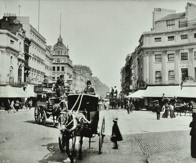 Oxford Circus, Westminster LB: ser øst, 1890 af English Photographer