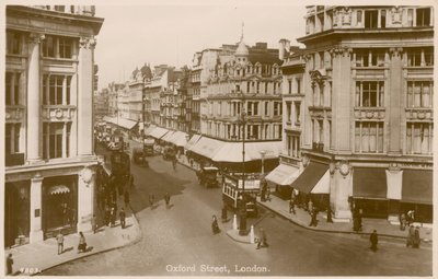 Oxford Street af English Photographer