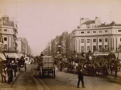 Oxford Street, London af English Photographer
