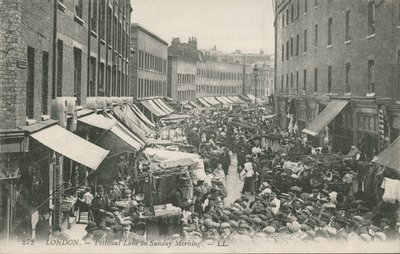 Petticoat Lane søndag morgen af English Photographer