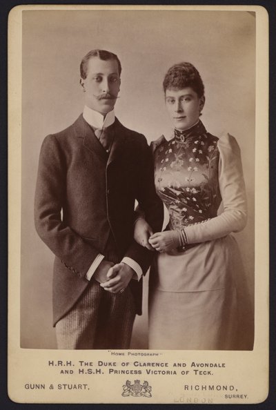 Portræt, prins Albert Victor, ældste søn af kong Edward VII, og prinsesse Mary af Teck (s/h foto) af English Photographer