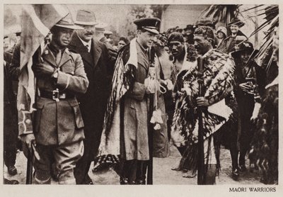 Prins af Wales med Maori-krigere, New Zealand (s/h-billede) af English Photographer
