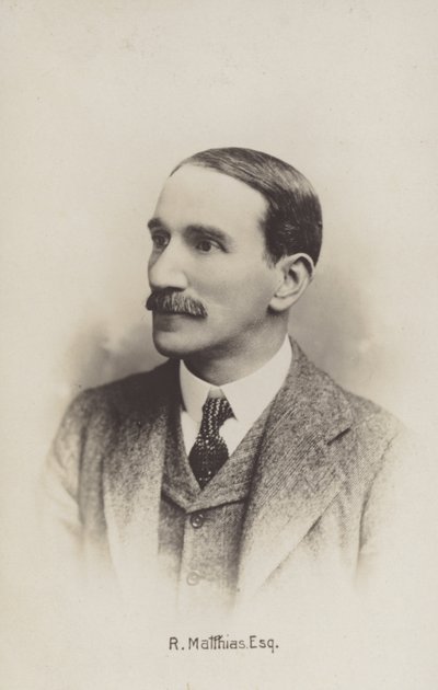R Matthias af English Photographer