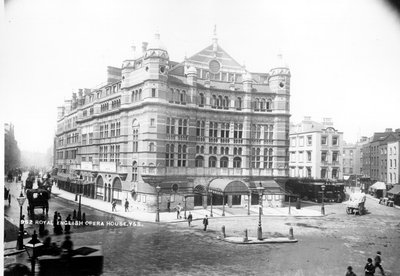 Royal English Opera House, 1891 af English Photographer