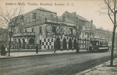 Sadlers Wells Theatre, Rosebery Avenue, London af English Photographer